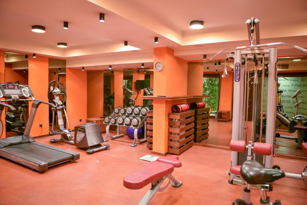Regnum Bansko Ski Hotel & Spa Exterior foto A gym in a hotel